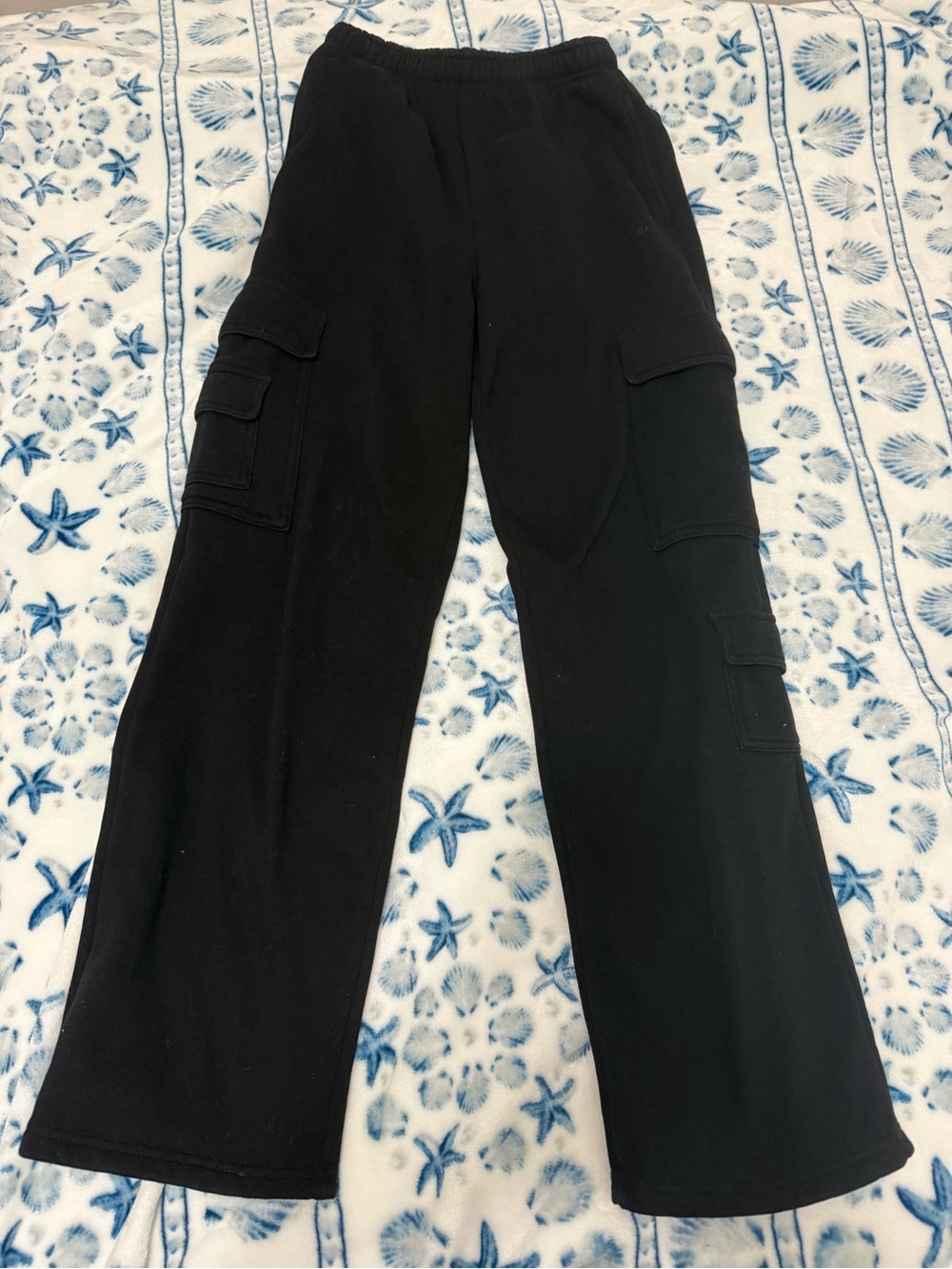 Jet black garage cargo sweatpants size xs